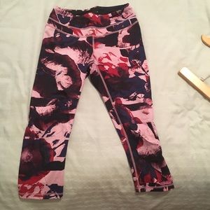 Lucy Capri pants